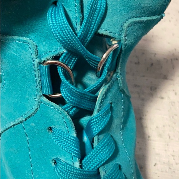 High top - Picture 4 of 4